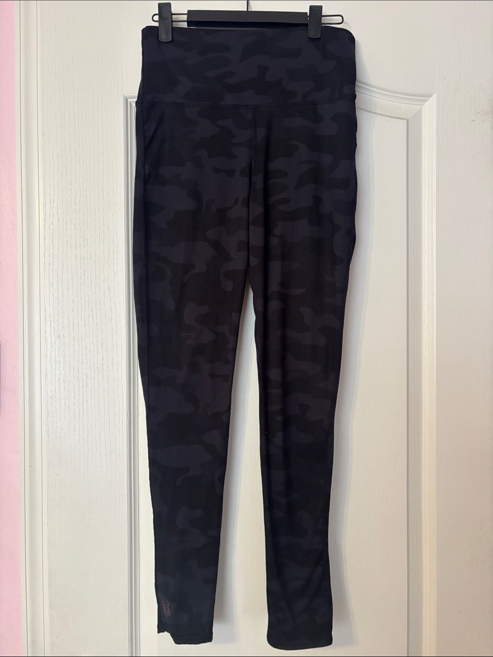 black hot camo leggings *